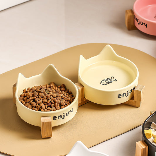 Anti-spill pet water bowl